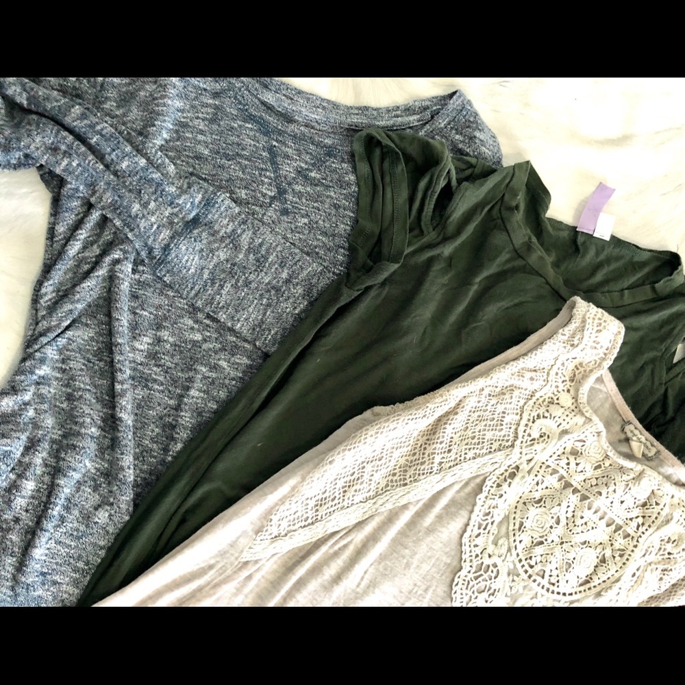 3/$20 Soft cotton flowy maternity shirts